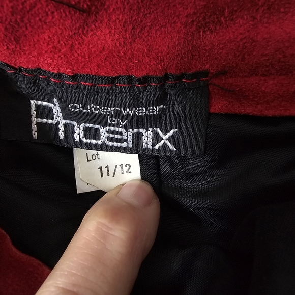 Red suede mini skirt size 11/12 - Picture 5 of 7